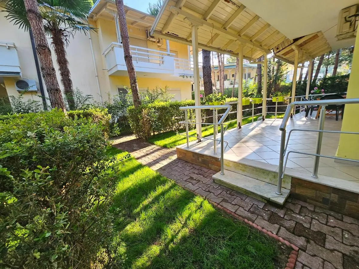 Lalzi Bay, Lura 1 Ground Floor Apartament Durrës Semesterbostad